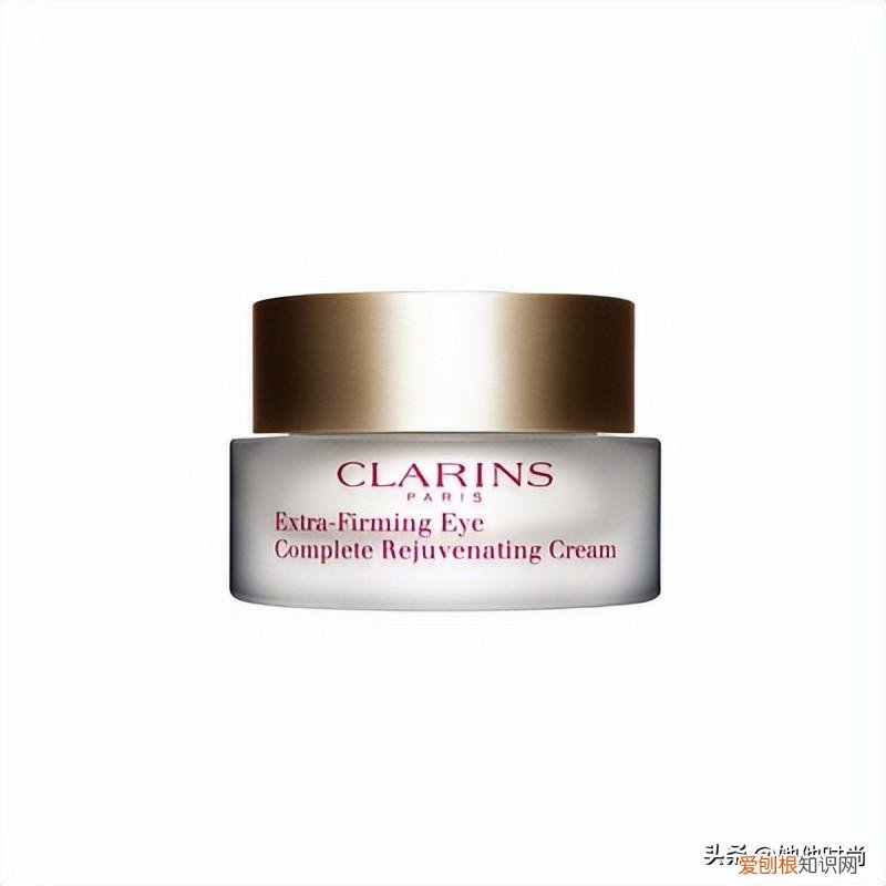 型男去黑眼圈鱼尾纹用什么眼膜眼霜？