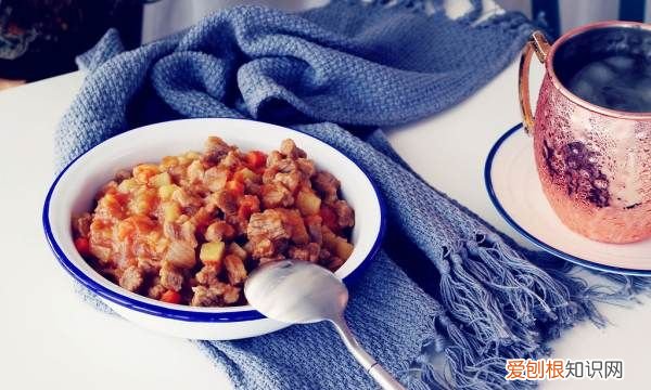 炖牛排的做法，西红柿炖牛肉怎么做