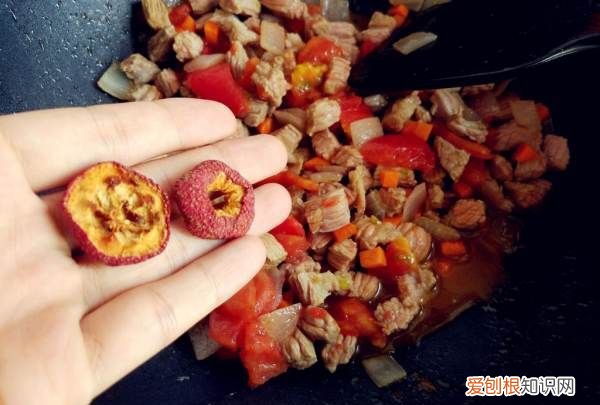 炖牛排的做法，西红柿炖牛肉怎么做