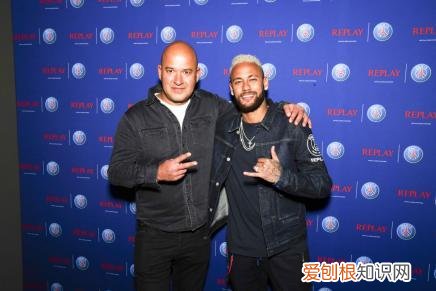 Replay X巴黎圣日耳曼足球俱乐部