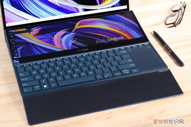 OLED加持，双4K触控屏创作本