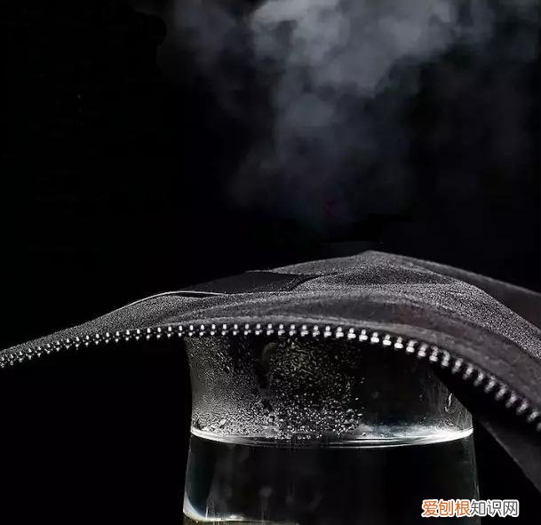 明星总统都爱穿的破烂棉袄，原型竟是美国军服