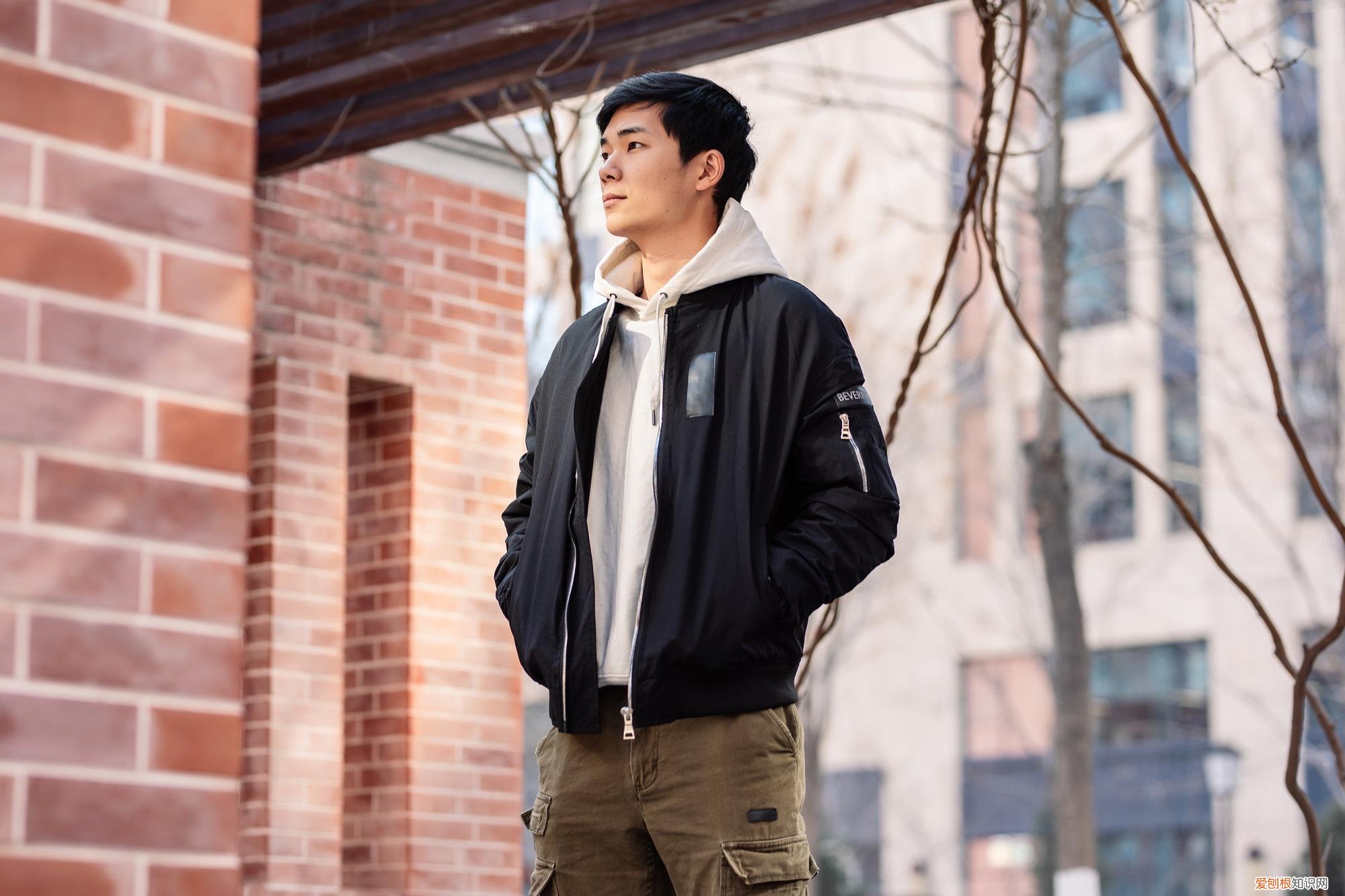 明星总统都爱穿的破烂棉袄，原型竟是美国军服