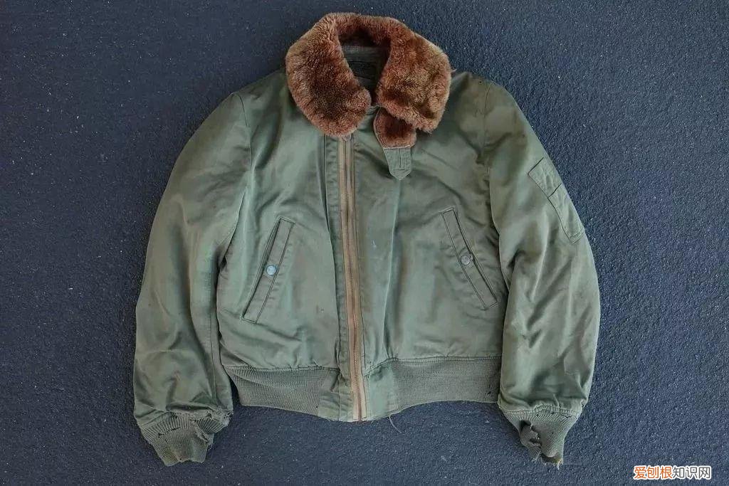 明星总统都爱穿的破烂棉袄,原型竟是美国军服