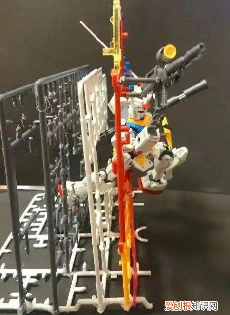 懒人拼高达模型方法