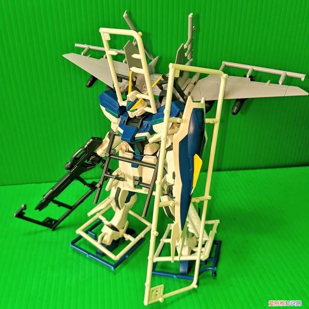 懒人拼高达模型方法