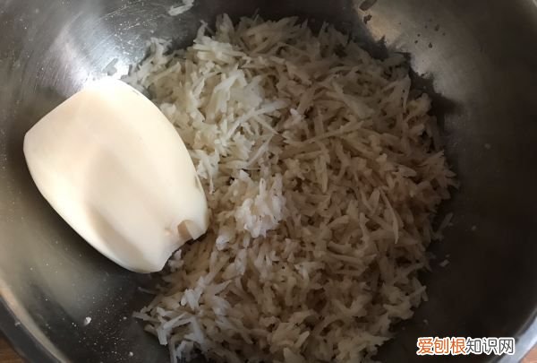 猪肉莲藕丸子的做法窍门,莲藕肉丸子的做法详细教程