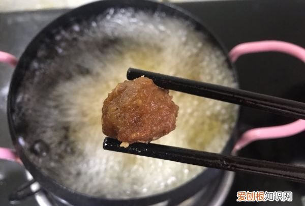 猪肉莲藕丸子的做法窍门,莲藕肉丸子的做法详细教程