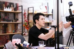 李佳琦重出江湖，直播带货的规则变了