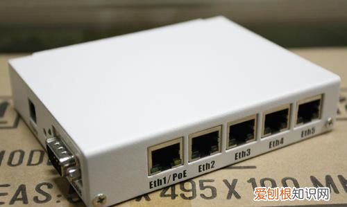 软路由和硬路由的区别,软路由旁路由器的区别