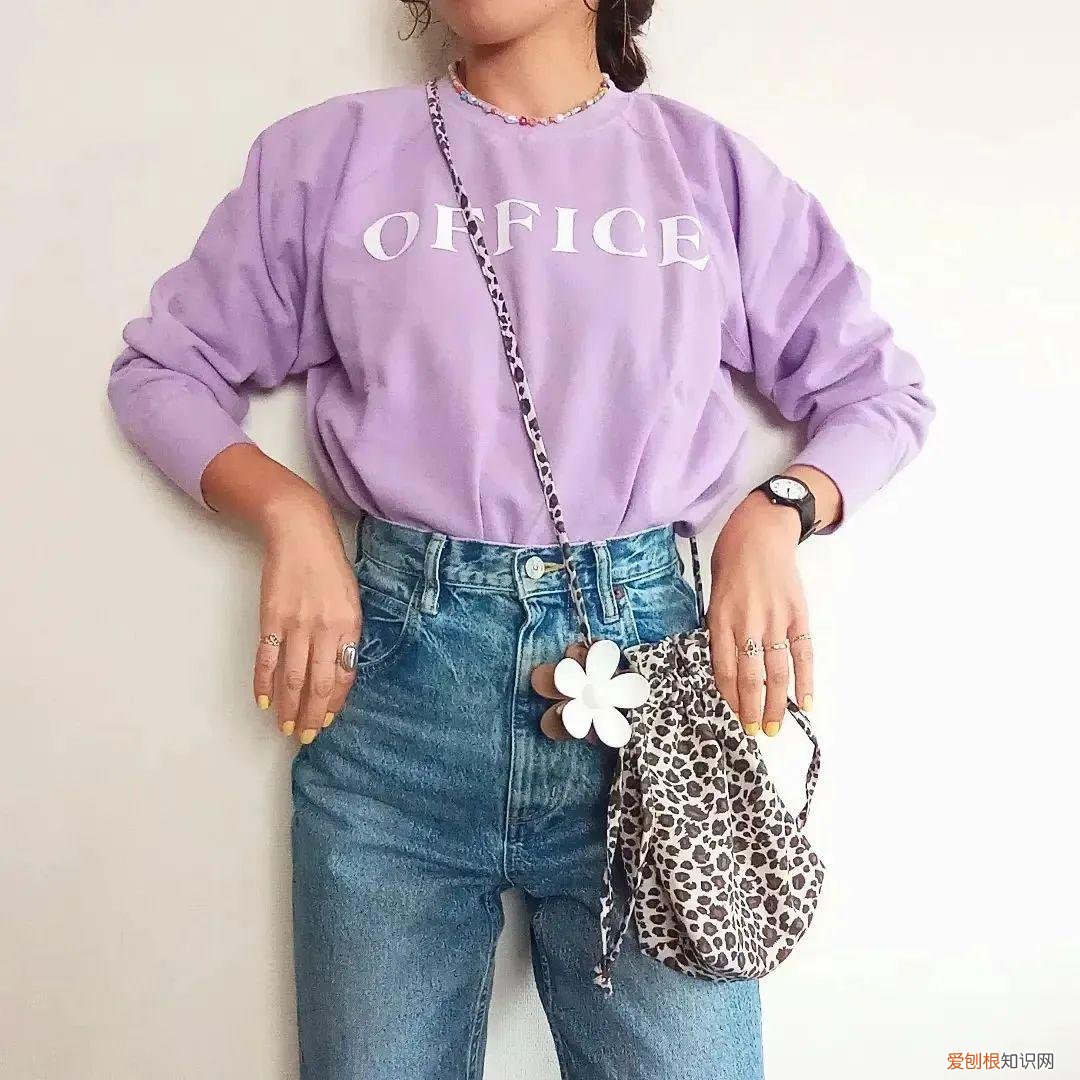 散发野性味道的豹纹包包