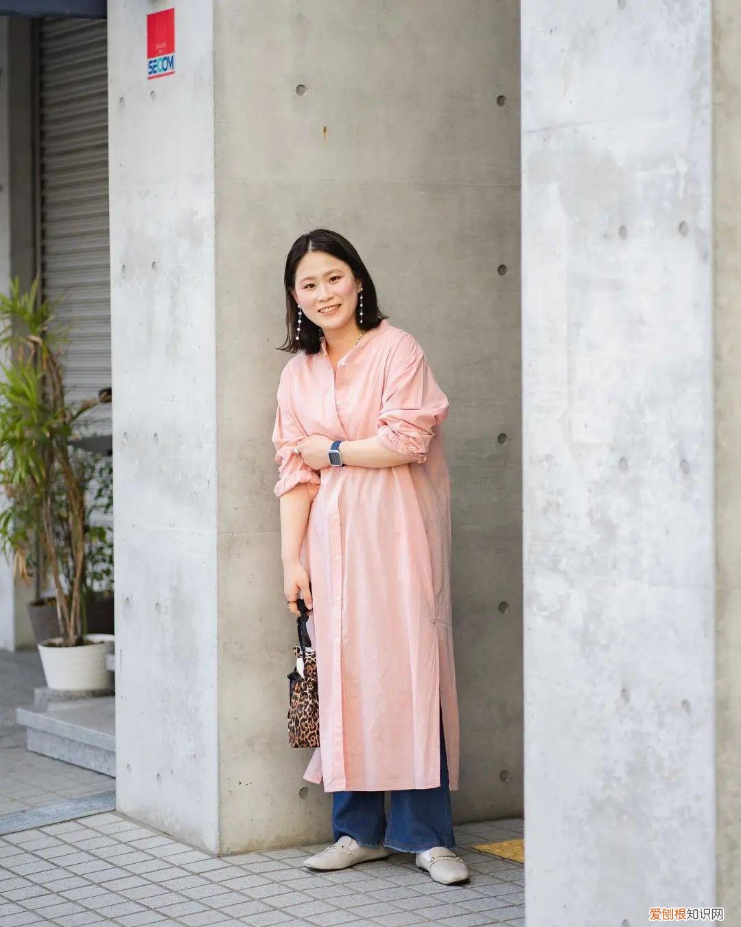 散发野性味道的豹纹包包