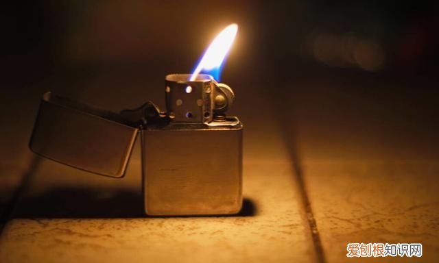 送男友生日礼物送什么合适黄金编手链