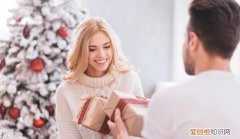 送男友生日礼物送什么合适黄金编手链