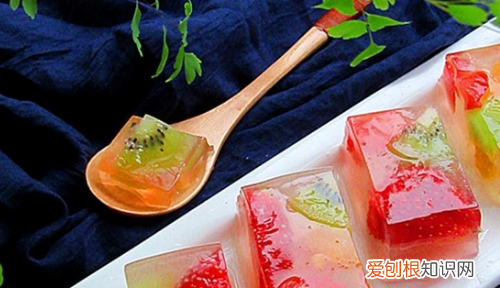 一斤水放多少凝胶片，一斤保水剂可以吸多少斤水啊