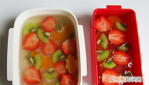 一斤水放多少凝胶片，一斤保水剂可以吸多少斤水啊