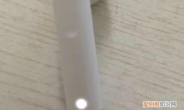 蓝牙耳机怎么和手机配对，蓝牙耳机可以怎么连接手机