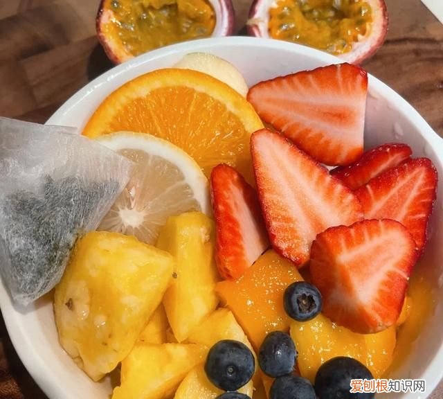 酸酸甜甜的水果茶名字