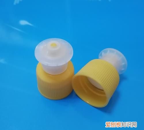 洗洁精按压盖怎么打开,绿劲洗洁精盖子怎么打开