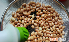 空气炸锅做花生米多长时间，空气炸锅炸花生米需要多少时间