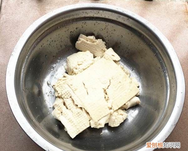 炸豆腐丸子怎么做，豆腐丸子怎么做好吃