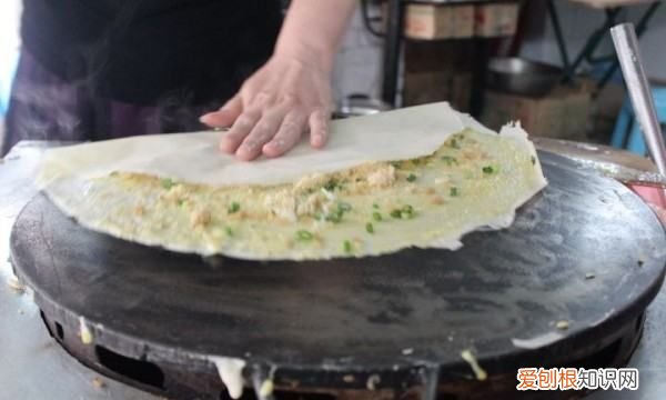 山东卷饼的做法,煎饼卷大葱的做法,样子,味道
