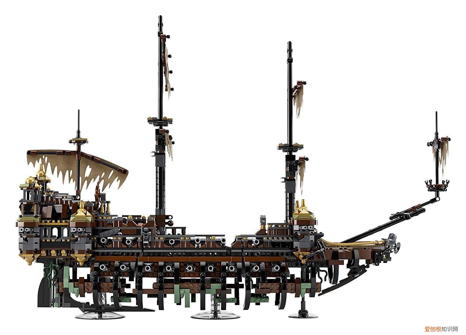 乐高唯一一款特意做旧的海盗船套装，为什么现在却如此大卖