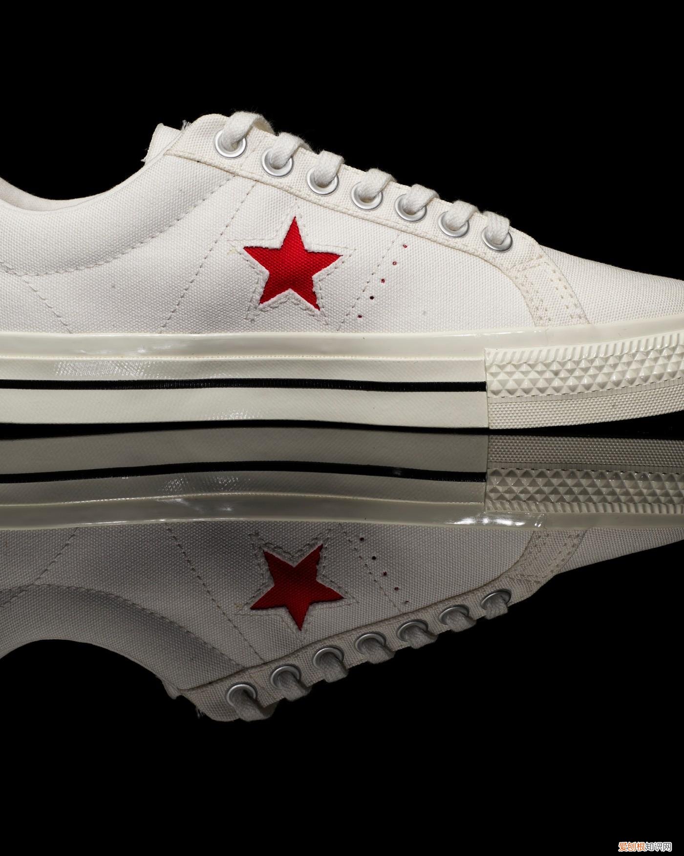 CDG x 匡威联名鞋又来了！