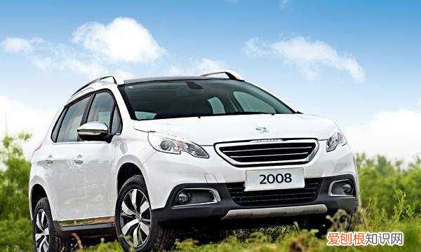 紧刹车的做法是什么，汽车紧急制动是指什么