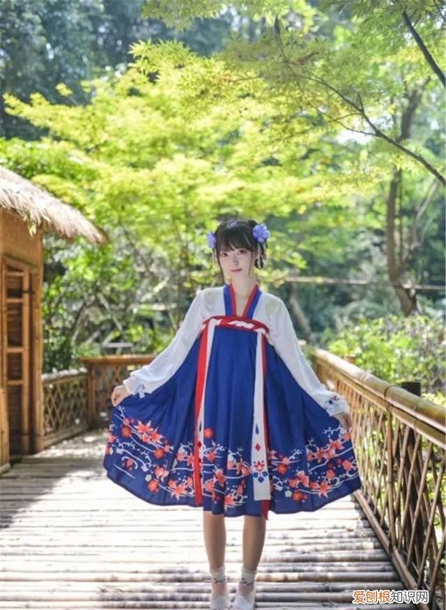 穿汉服头发怎么扎好看简单