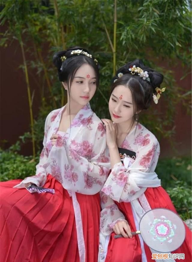 穿汉服头发怎么扎好看简单