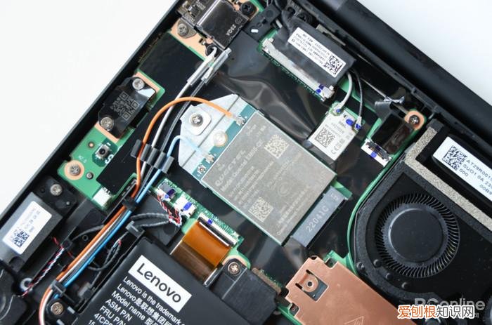 第十代ThinkPad X1 Carbon 2022评测