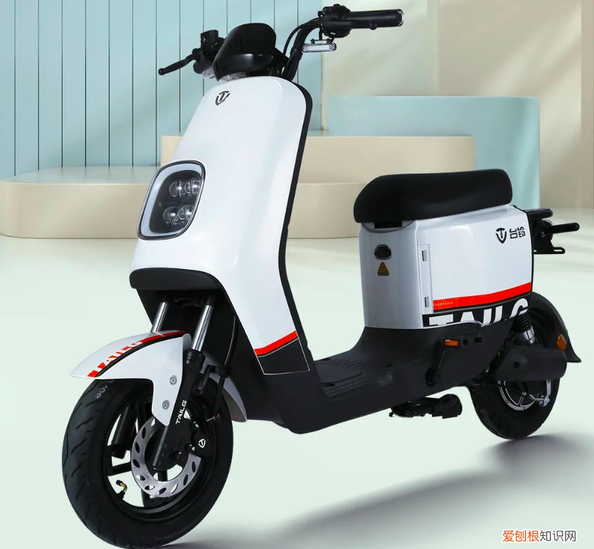 小刀、爱玛、雅迪、台铃新品来袭,外观漂亮还好骑