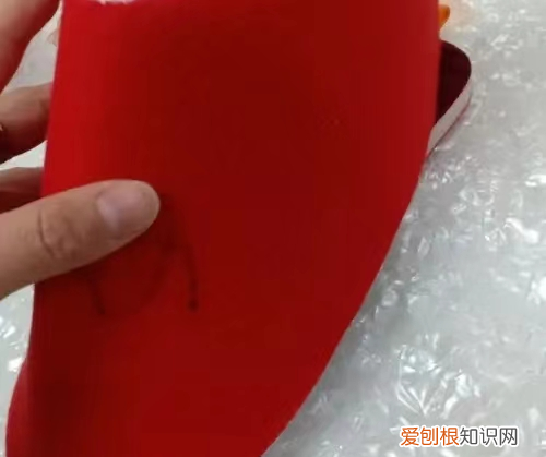 怎么做棉鞋视频教程,手工棉鞋鞋帮鞋垫缝合方法