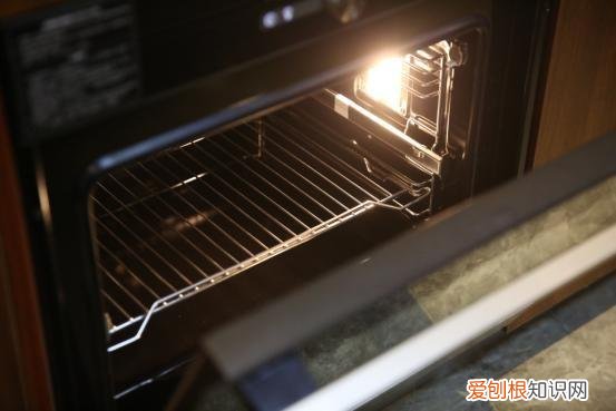 “蒸”是更健康的烹饪方式！蒸烤乐趣一台搞定