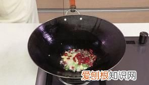 水煮牛蛙怎么做才好吃