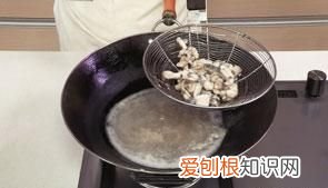 水煮牛蛙怎么做才好吃