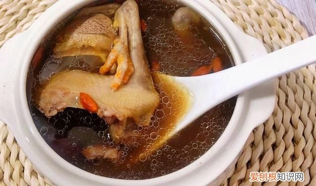 吃阿胶能喝茶叶水吗，阿胶的食用方法家里最简单的做法