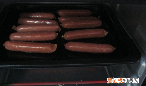 烤香肠的做法,烤肠用烤箱烤多长时间温度多少