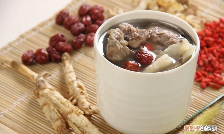 则鱼煲汤有什么配,玉竹煲汤和什么搭配