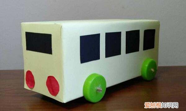 怎么用纸箱做小汽车，纸盒制作小汽车教程视频