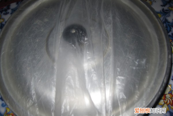 炸油条家庭做法,怎么做炸油条炸出油条又好吃又软和