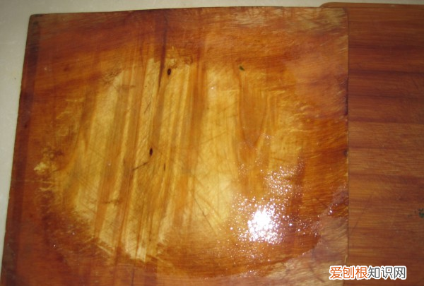 炸油条家庭做法，怎么做炸油条炸出油条又好吃又软和