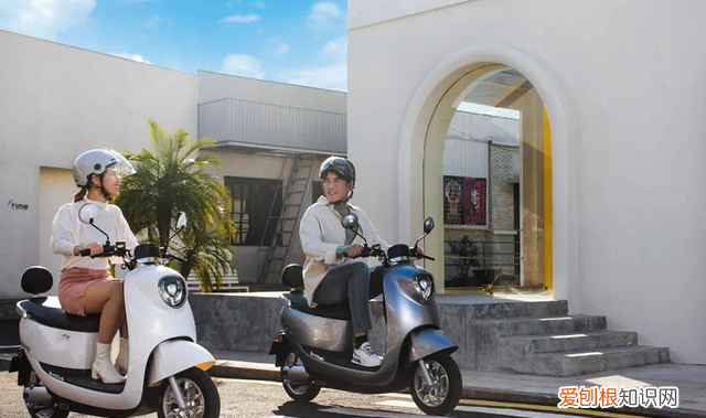 电动车电池超威好还是天能电池好