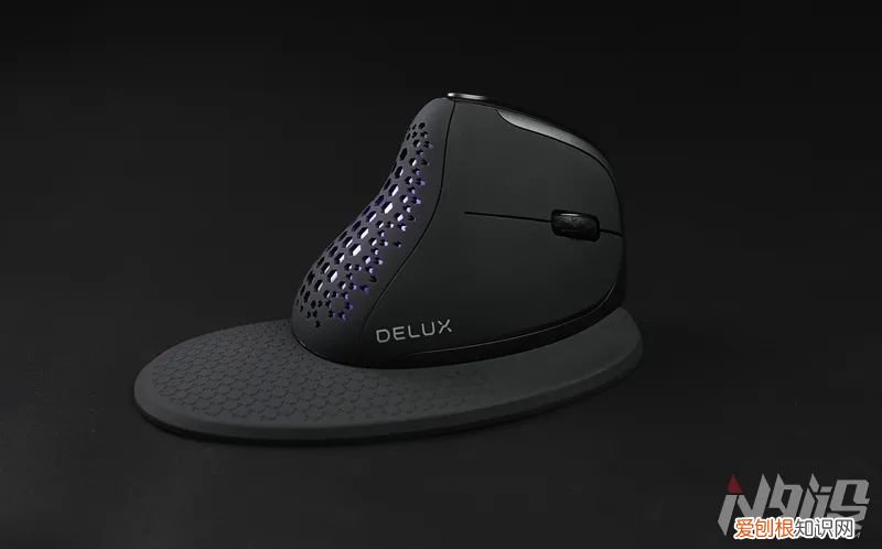 多彩M618XSD探索者垂直人体工学鼠标体验