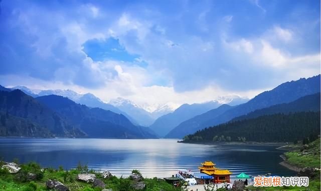 新疆最值得去旅游的10个地方