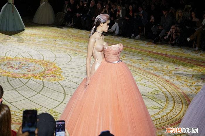 2023最新巴黎时装秀