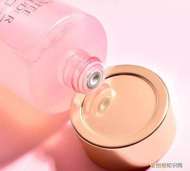 雅诗兰黛粉水真假辨别,雅诗兰黛粉水真假辨别最新