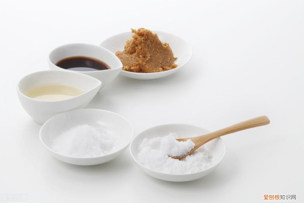 猪肉饺子馅的调制方法