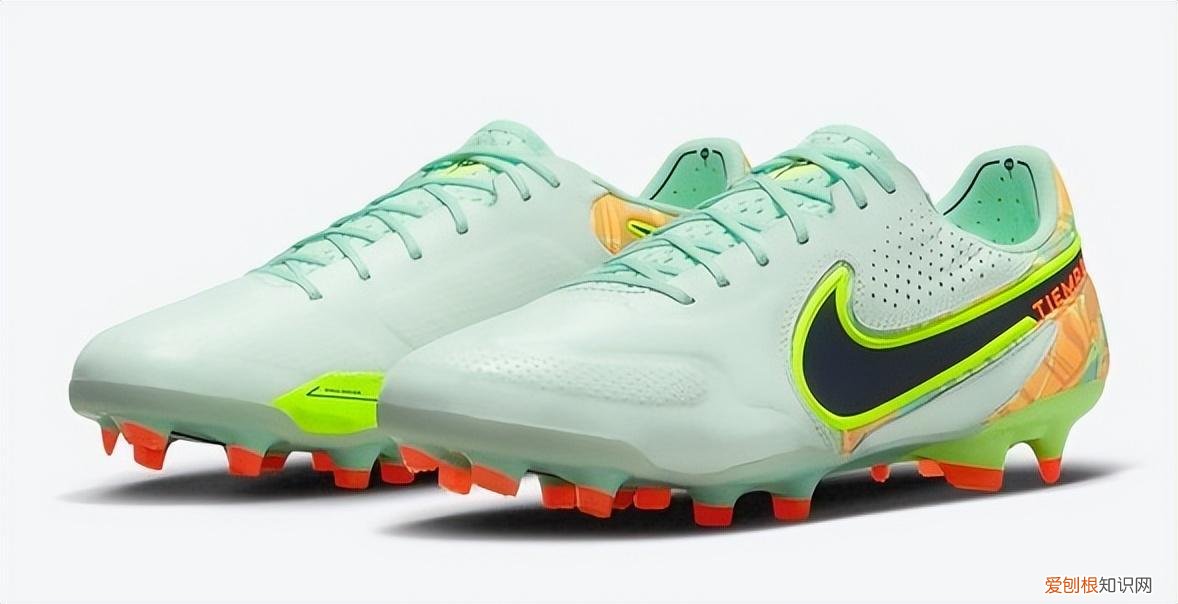 耐克足球鞋四大系列(结合球鞋位置论的NIKE球鞋推荐)